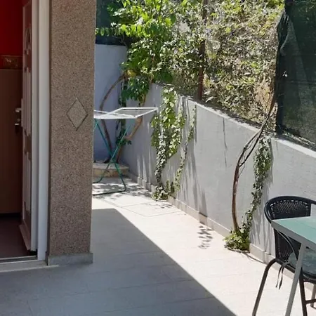 Διαμέρισμα Ante Τρογκίρ