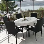 Apartment Ante